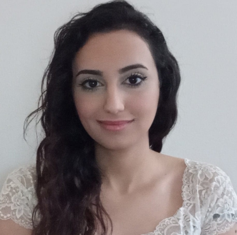 Meet your Posher, Marina